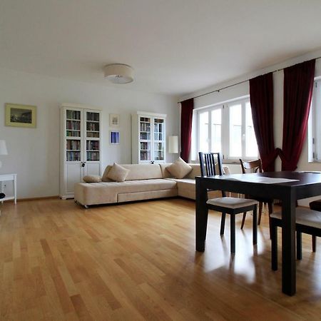 Luxury City Apartment - View Of River And Castle Wurtzburgo Exterior foto